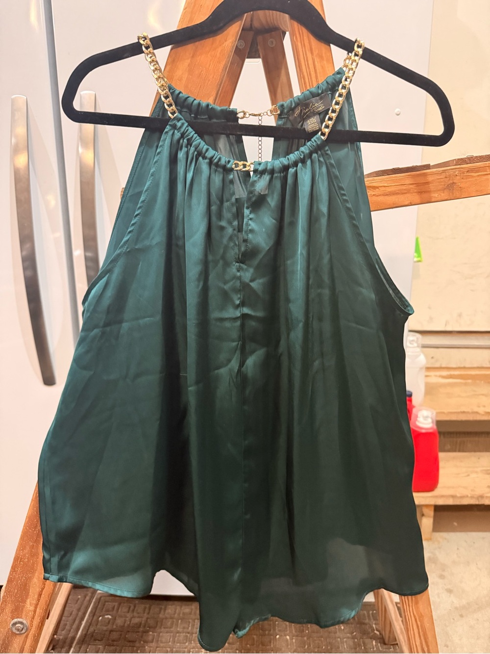 Gold-Chain Halter Camisole in Deep Emerald Green